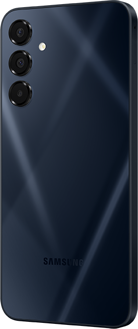 Dunkelblaues Samsung-Telefon mit drei Kameras und Markenname auf der Rückseite.